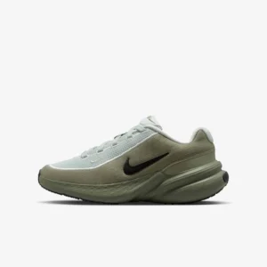 Nike Uplift SC